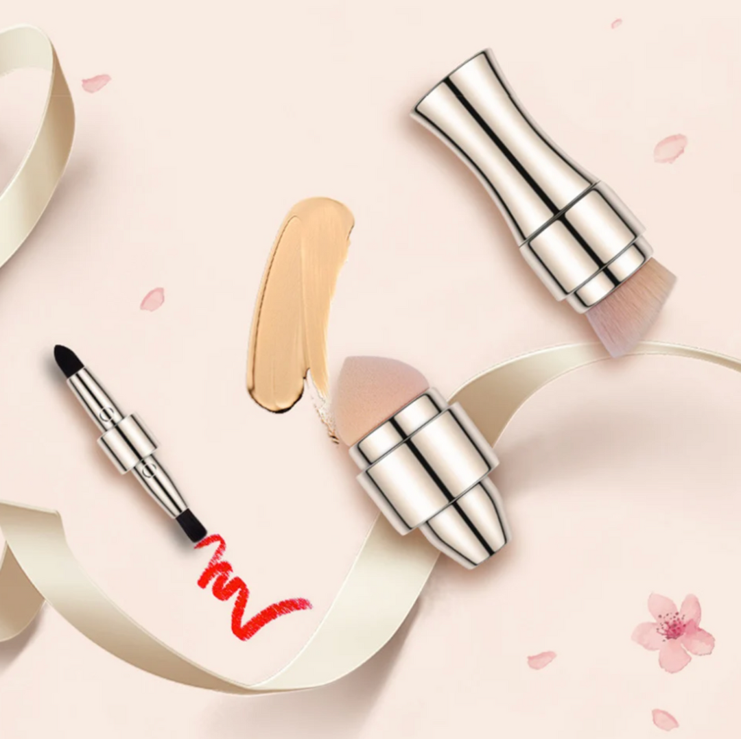 All-in-One Make-up-Pinsel-Set mit vier Anwendungen